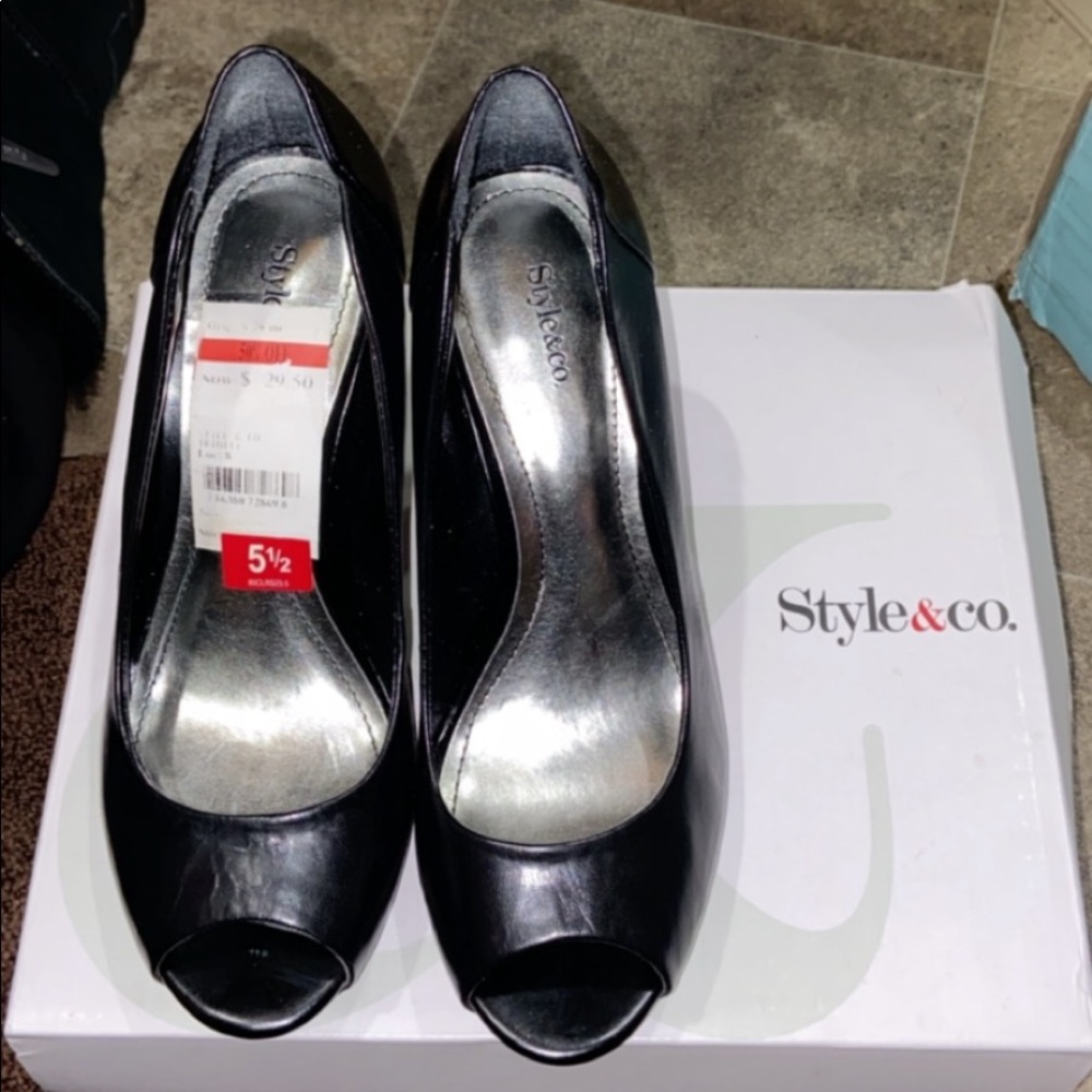 black leather peep toe heels